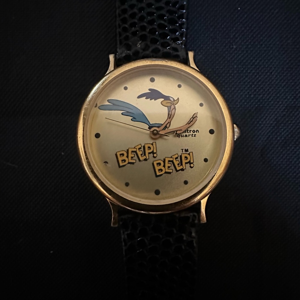 Vintage 1989 Rare Road Runner Beep! Beep! Watch
